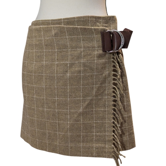Ralph Lauren Tan Plaid Mini Skirt with Buckle - Picture 2 of 7